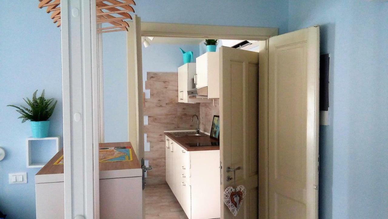 Ferienwohnung Ca' Azzurra Albenga Exterior foto